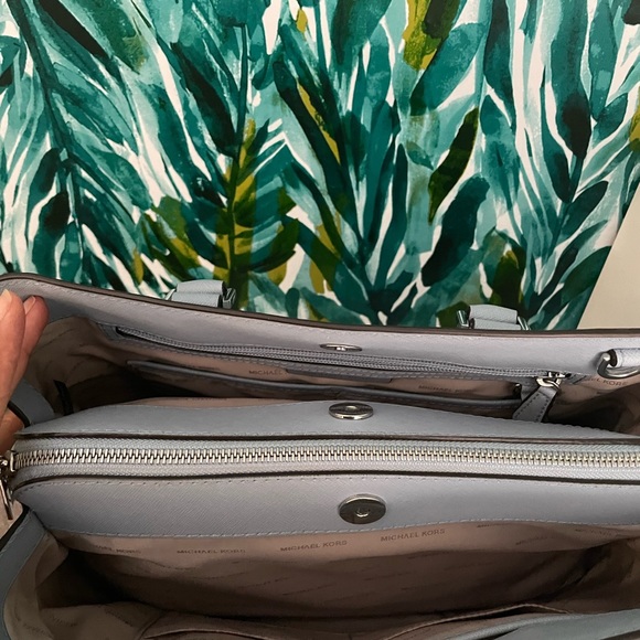 Michael Kors Blue Savannah Large Satchel - Picture 2 of 3